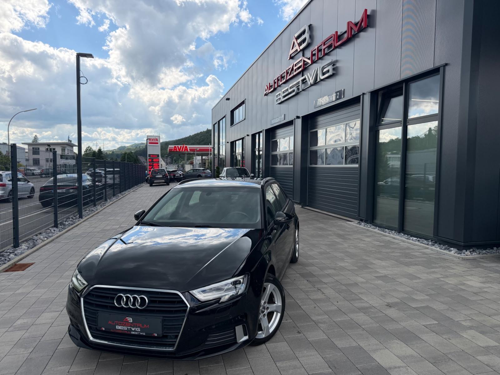 Audi A3 Sportback 30 TFSI Sport*NAVI*SHZG*8-FACH*PDC