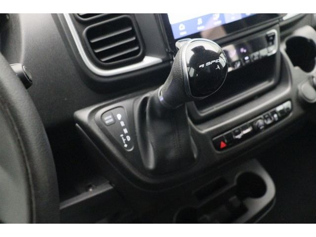 Fahrzeugabbildung Fiat Ducato Serie 8 Multicab 35 L2H1 AT NAVI KAMERA