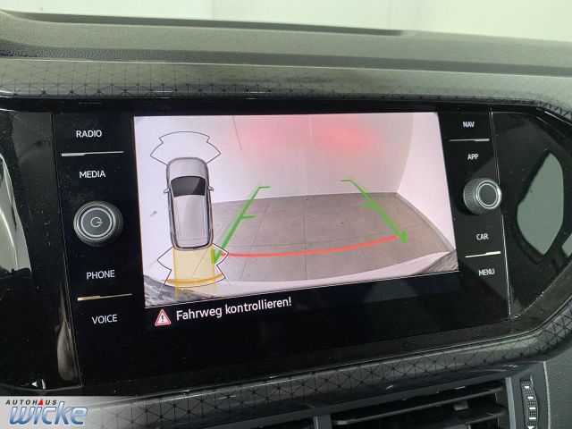 T-Cross 1.0 TSI DSG Style NAVI KLIMA LED PDC LAN