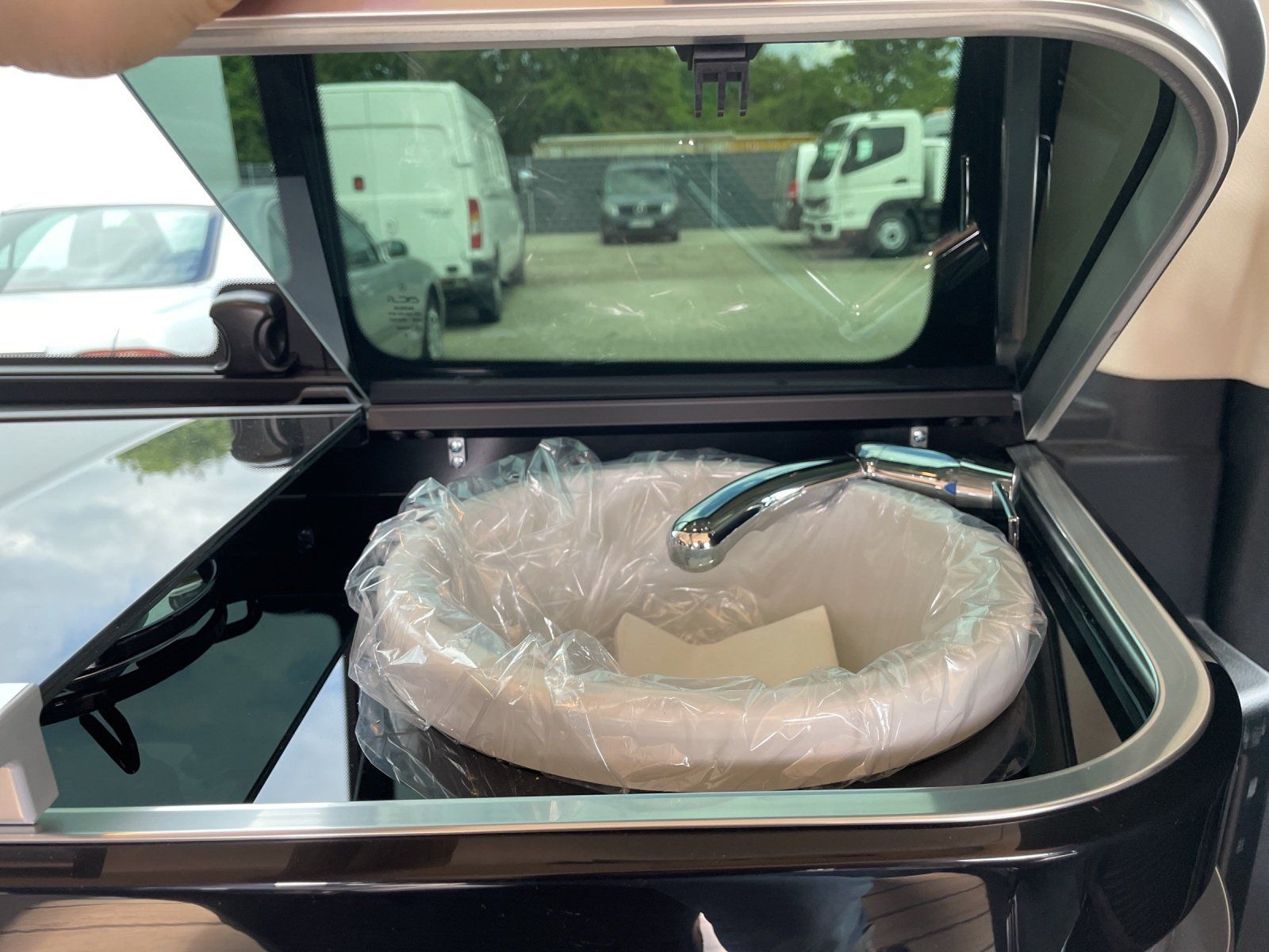 Fahrzeugabbildung Mercedes-Benz Marco Polo 300 d 4M AMG AIRMATIC AHK WW-Standhzg