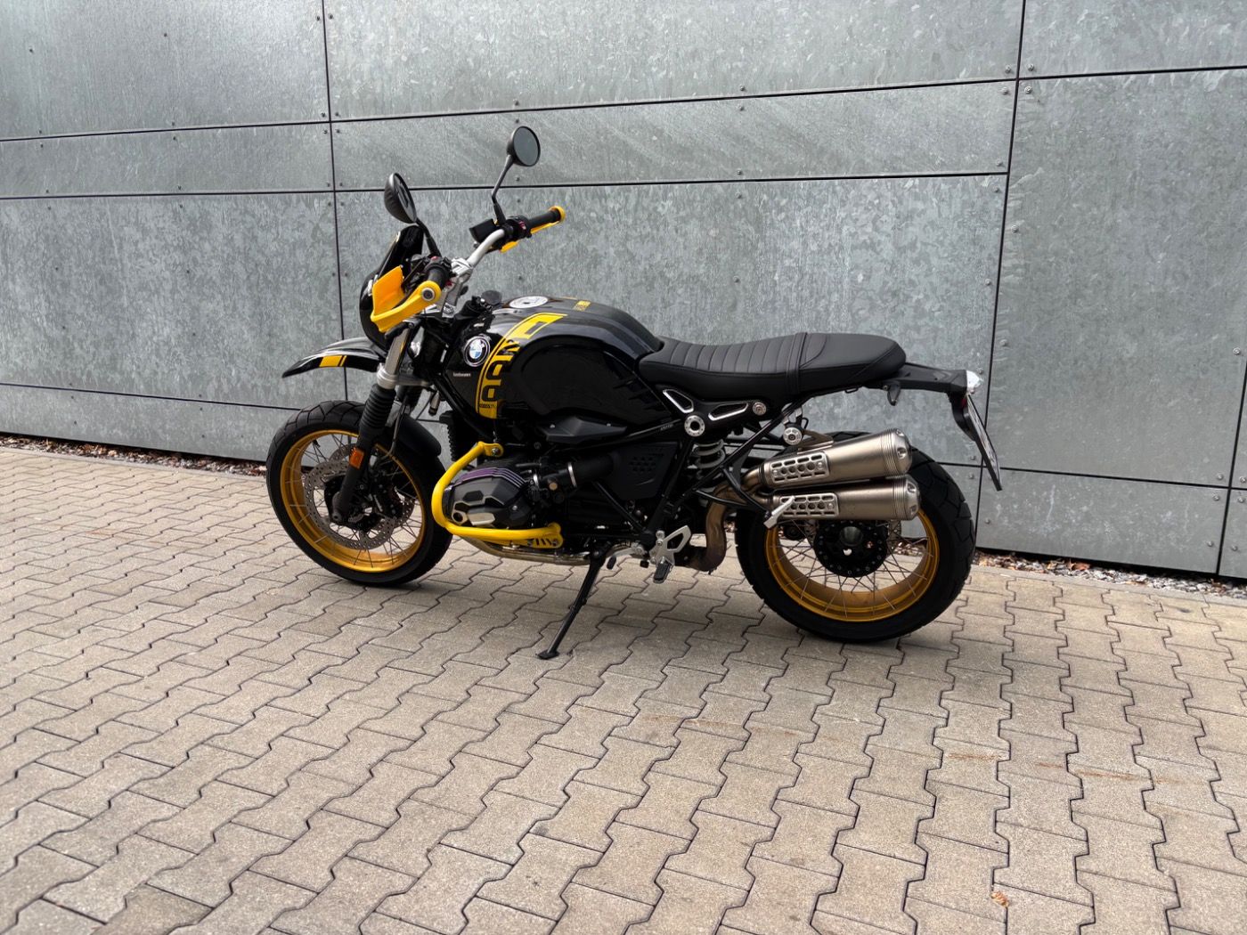 Fahrzeugabbildung BMW R nine t Urban GS 40 Jahre Sondermodell