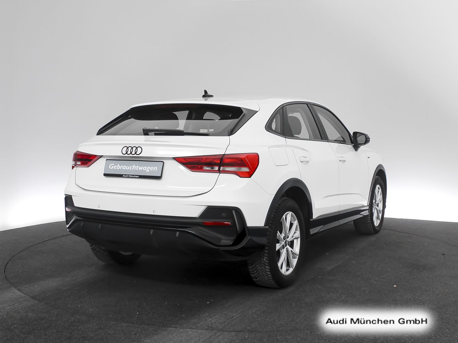 Audi Q3 Sportback 35 TFSI  S line Virtual/LED foto 8