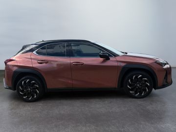 Lexus UX - 10