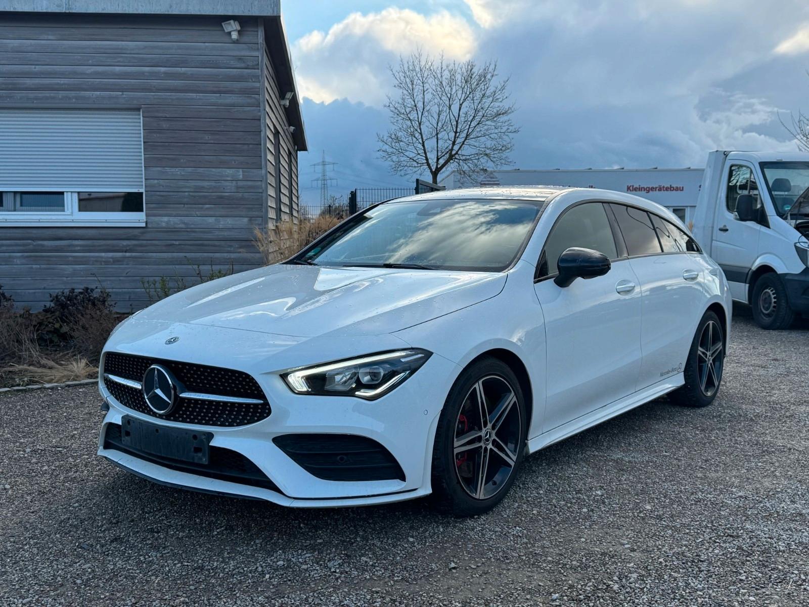 Mercedes-Benz CLA Shooting Brake CLA 220 AMG Pano
