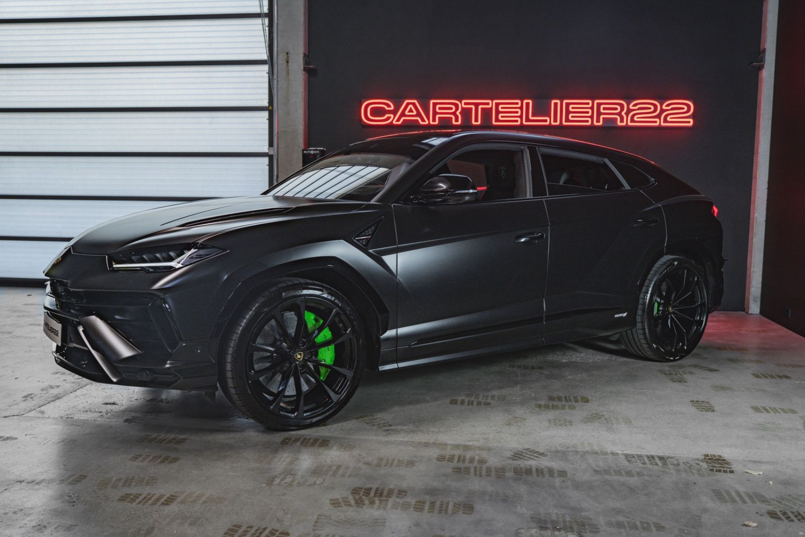 Lamborghini URUS S 2023