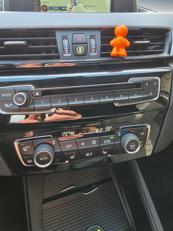 Image of BMW iX1