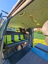 Volkswagen T5 Caravelle Motor neu 8000km  - gebrauchte VW T5 Caravelle aus dem Jahr 2006