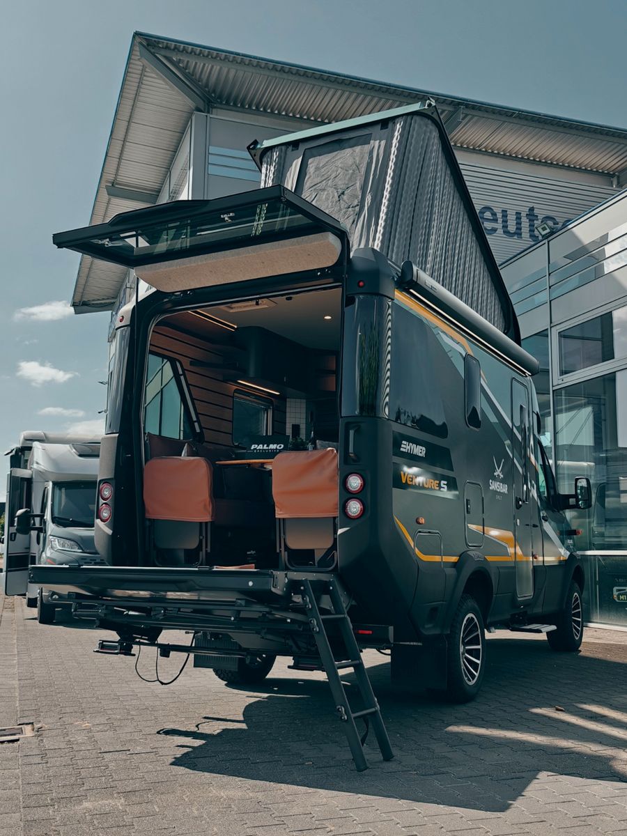 Fahrzeugabbildung HYMER / ERIBA / HYMERCAR VENTURE S 4x4 SANSIBAR® LTD. 1 OF 7 by palmo