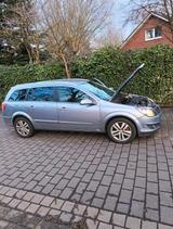 Opel Astra H 1.7 Diesel - Opel Astra aus 2009 mit Diesel-Antrieb: Kombi, 1.7