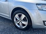 Skoda Octavia Combi Ambition AHK*CARPLAY*DAB*PDC - Skoda Octavia: Kombi