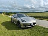 Porsche Panamera Sitzklima-ACC-AHK-Carbon-Klappenauspuff - Porsche: Silber