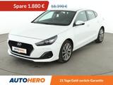 Hyundai i30 1.4 TDGI Aut.*NAVI*PDC*SHZ*SPUR*KLIMA* - Hyundai i30 mit Benzin-Antrieb: Weiß, Limousine, 1.4