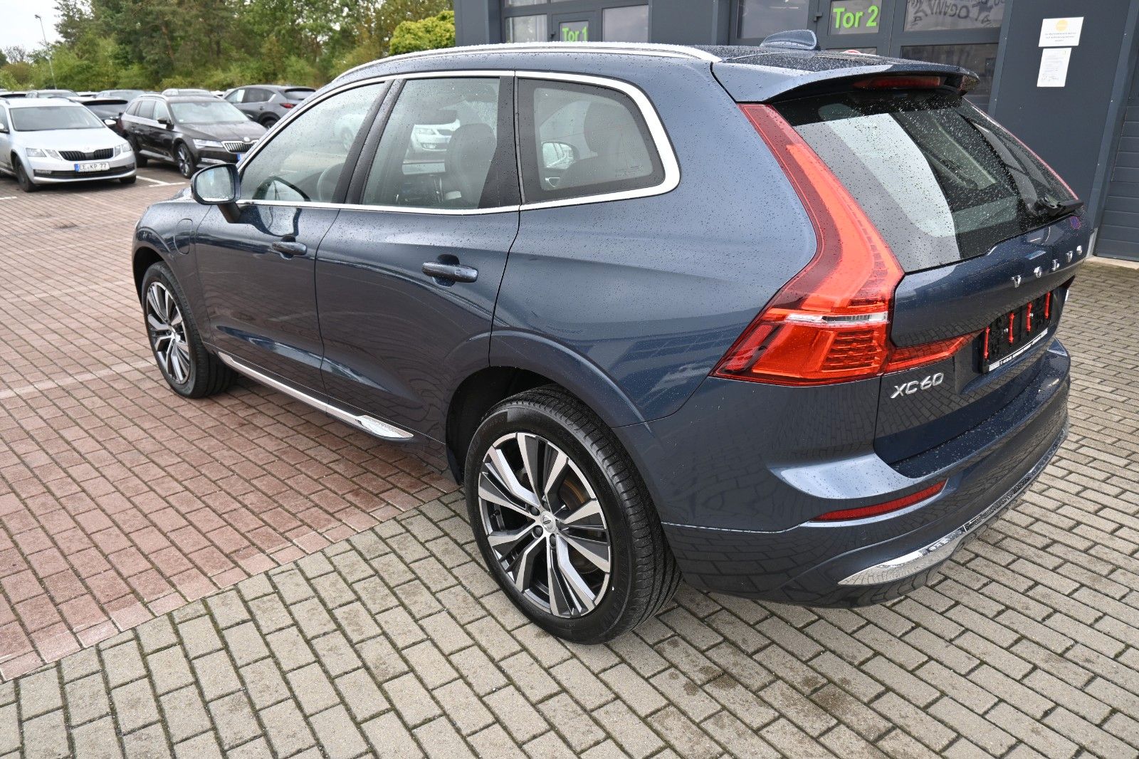 Fahrzeugabbildung Volvo XC60 T8 Inscription PHEV AWD*H&K*STHZG*PANO*