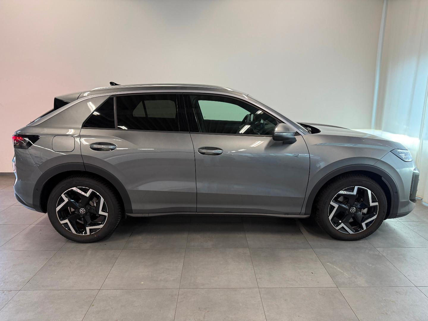 Volkswagen T-Roc 1.5 eTSI DSG R-Line ACC KAMERA KEYLESS, миниатюра 4