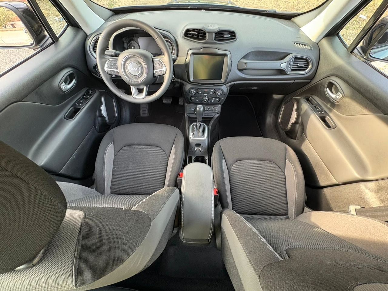Jeep JEEP Renegade 1.3Hyb. 4xe Limited 190 Plug-In 20 imagem 2