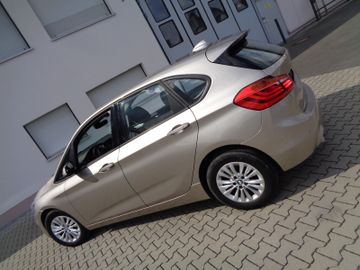 BMW 218 Active Tourer - 4