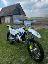 Husqvarna TE 300 TBI - HUSQVARNA TE 300