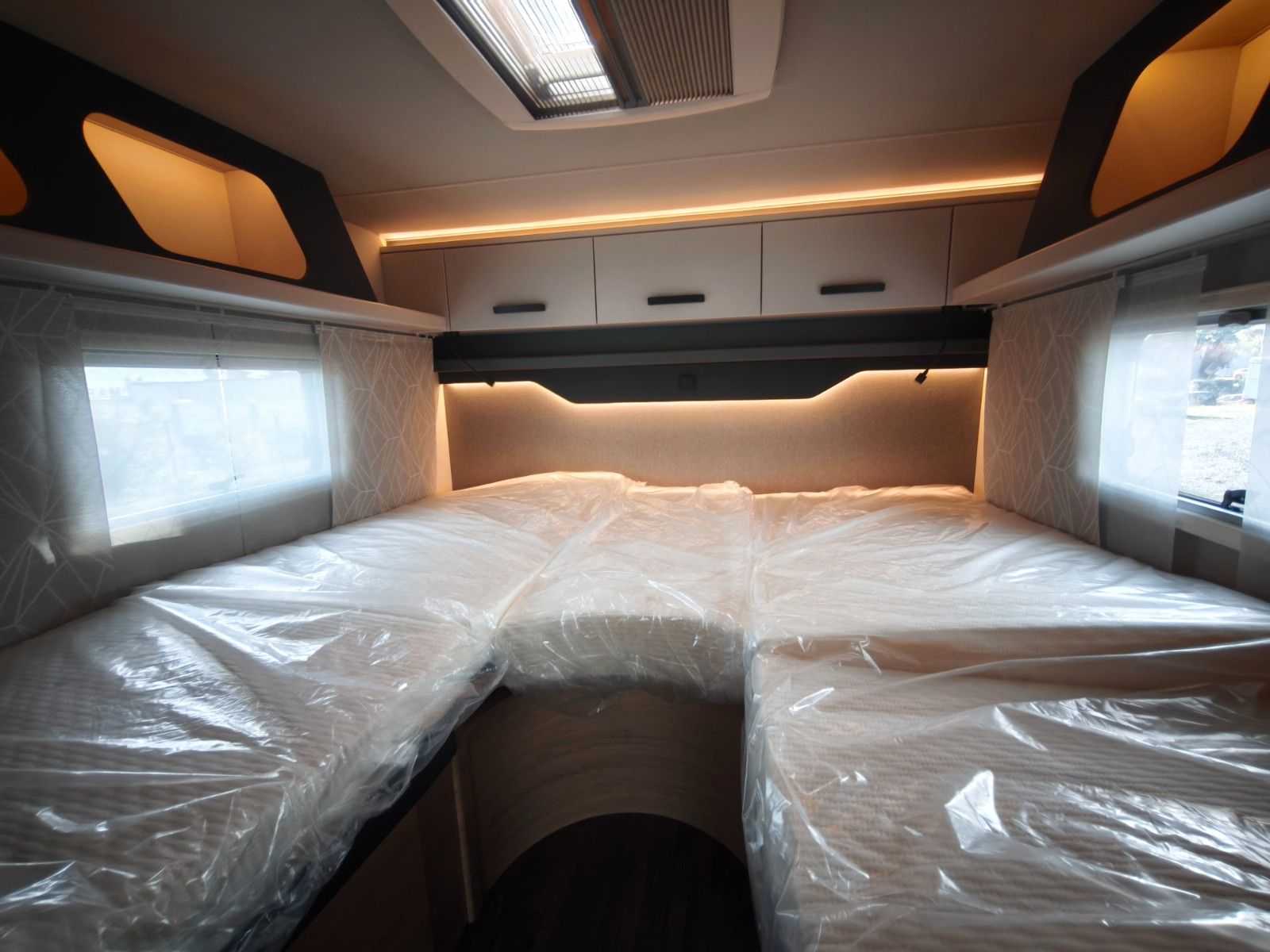 Fahrzeugabbildung Knaus L!ve Wave 700 MEG Platinium Selection 2027