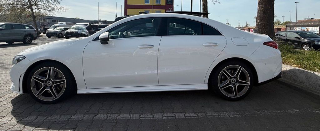 Image of Mercedes-Benz CLA 220