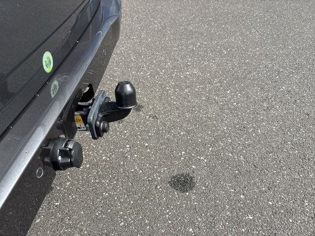 Fahrzeugabbildung Ford Tourneo Custom 2.0 320 L2 Nugget Titanium