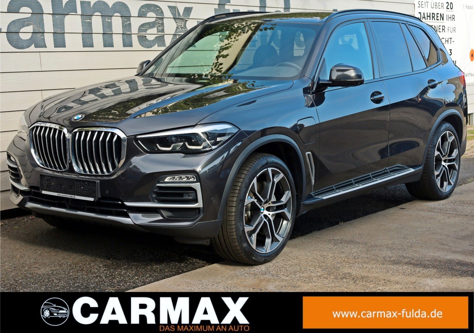 Fahrzeugabbildung BMW X5 xDrive 45e xLine Leder,Navi,LED,Kamera,4xSH