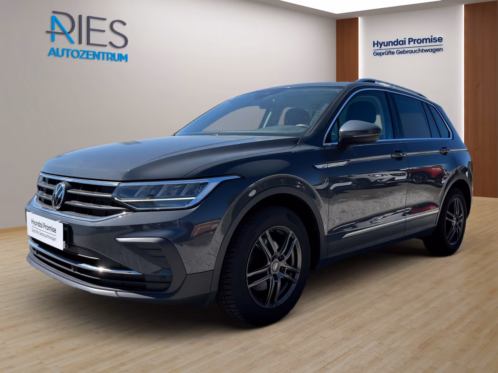Volkswagen Tiguan 1.5 TSI BMT Life KlimaA*LED*SHZ*el.Heck