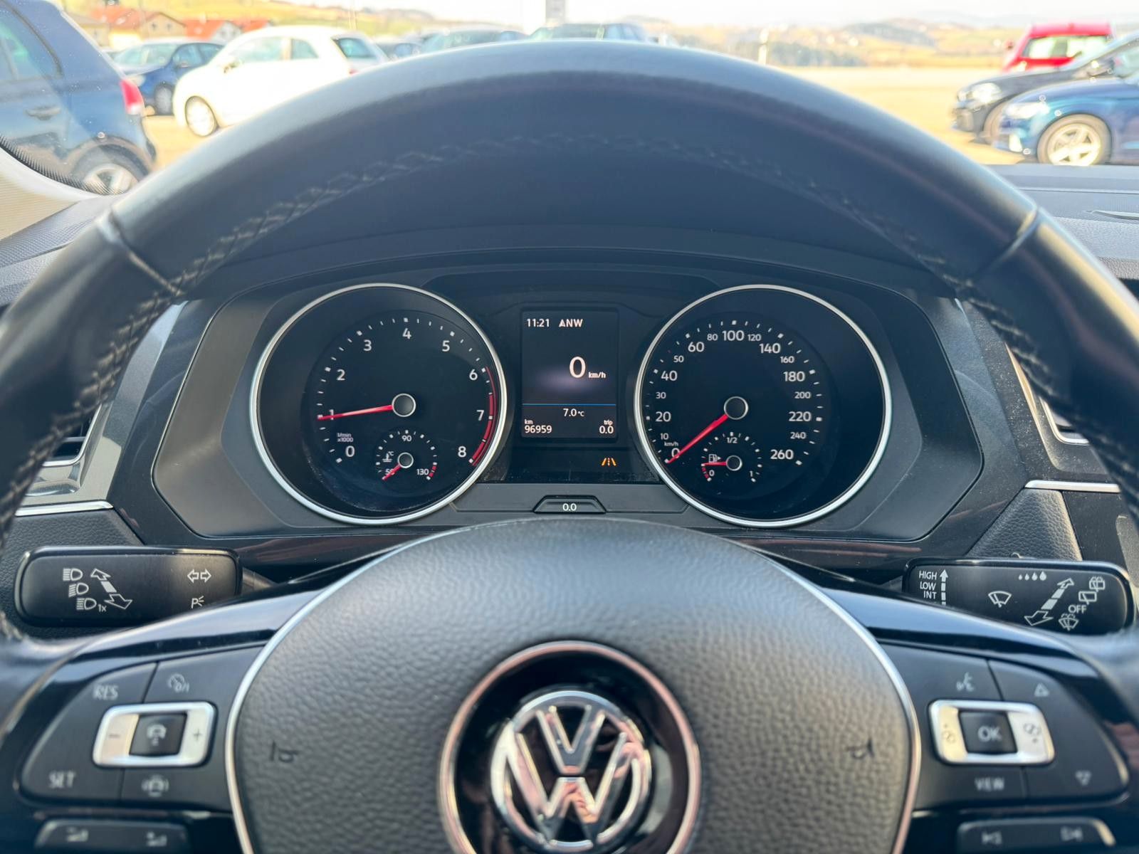 Volkswagen Tiguan 1.5TSI Comfortline ACC R-KAM NAVI LED SHZ foto 15