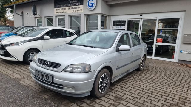 Opel Astra 1.6 Njoy