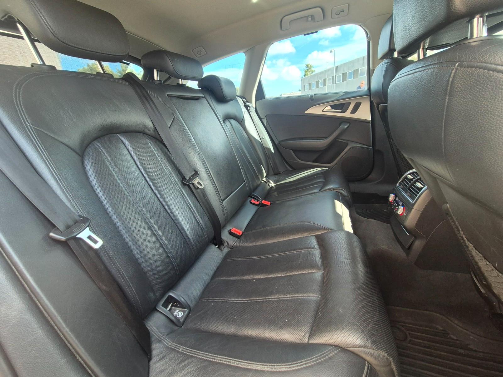 Audi A6 2012 — photo 12