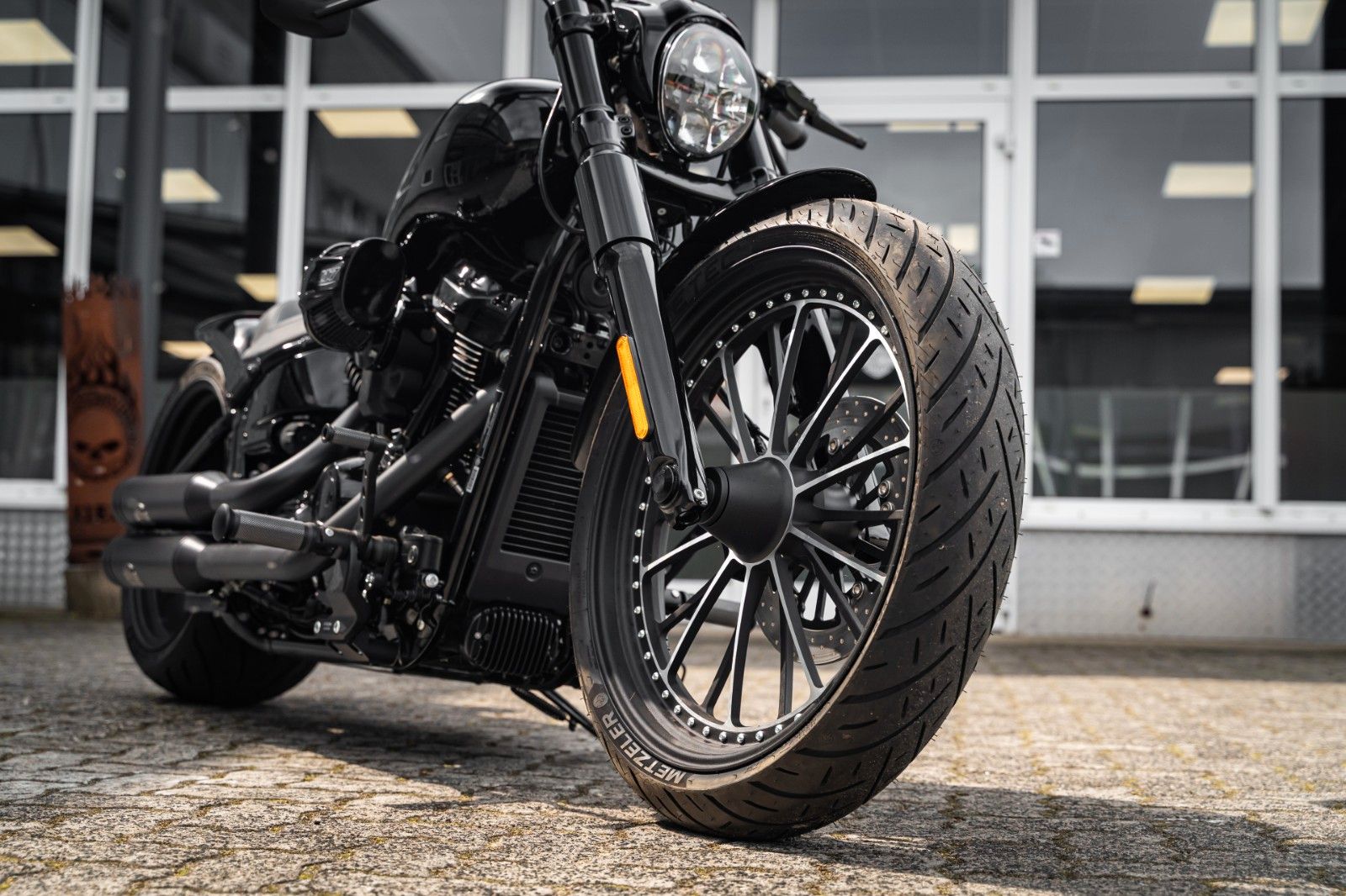 Fahrzeugabbildung Harley-Davidson FXBR Breakout 117 - Custom Umbau by HD-Kiel