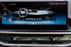 BMW X6 – 18 / 33