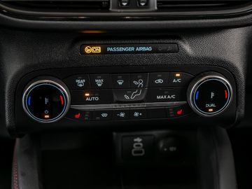 Ford Kuga 2.5 PHEV ST-Line X LED Navi DAB Kamera ACC