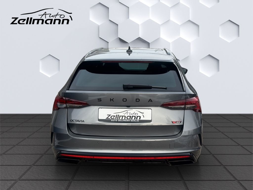 Octavia Combi RS 2.0TSI 195kW MatrixLED PanoDach