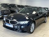 BMW 318 i*LED*Navi*CarPlay*LiveCockpitPlus*PDC*DAB* - BMW 318 in Bonn