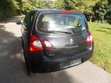 Renault Twingo Dynamique 1.2 KLIMA,BLUETOOTH, 113000 km - Renault Twingo Gebrauchtwagen in München