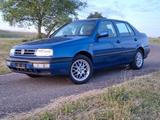 Volkswagen VW Vento GL  2,0i AUTOMAT - VW Vento Gebrauchtwagen