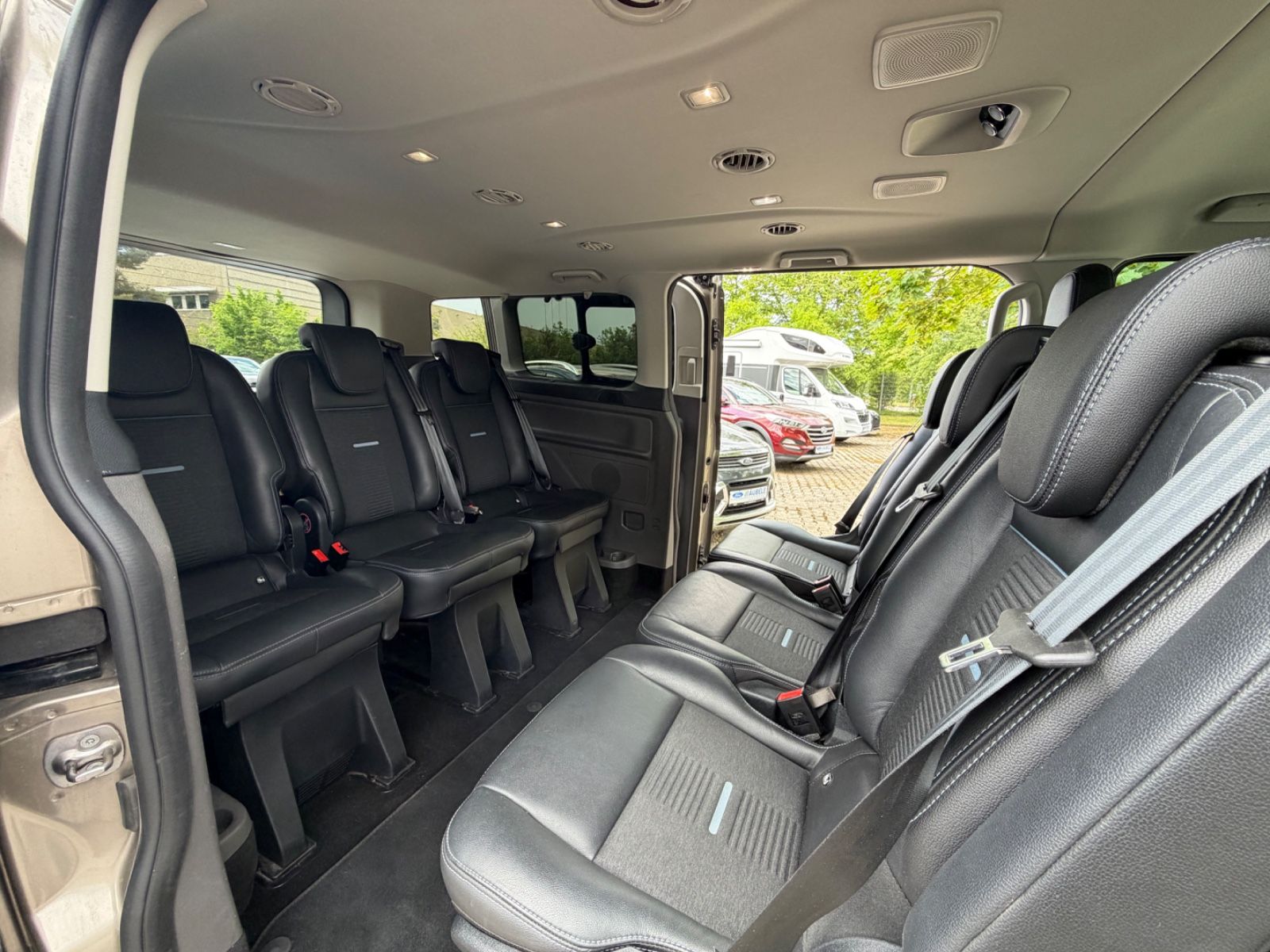 Ford Tourneo Custom Active X foto 10