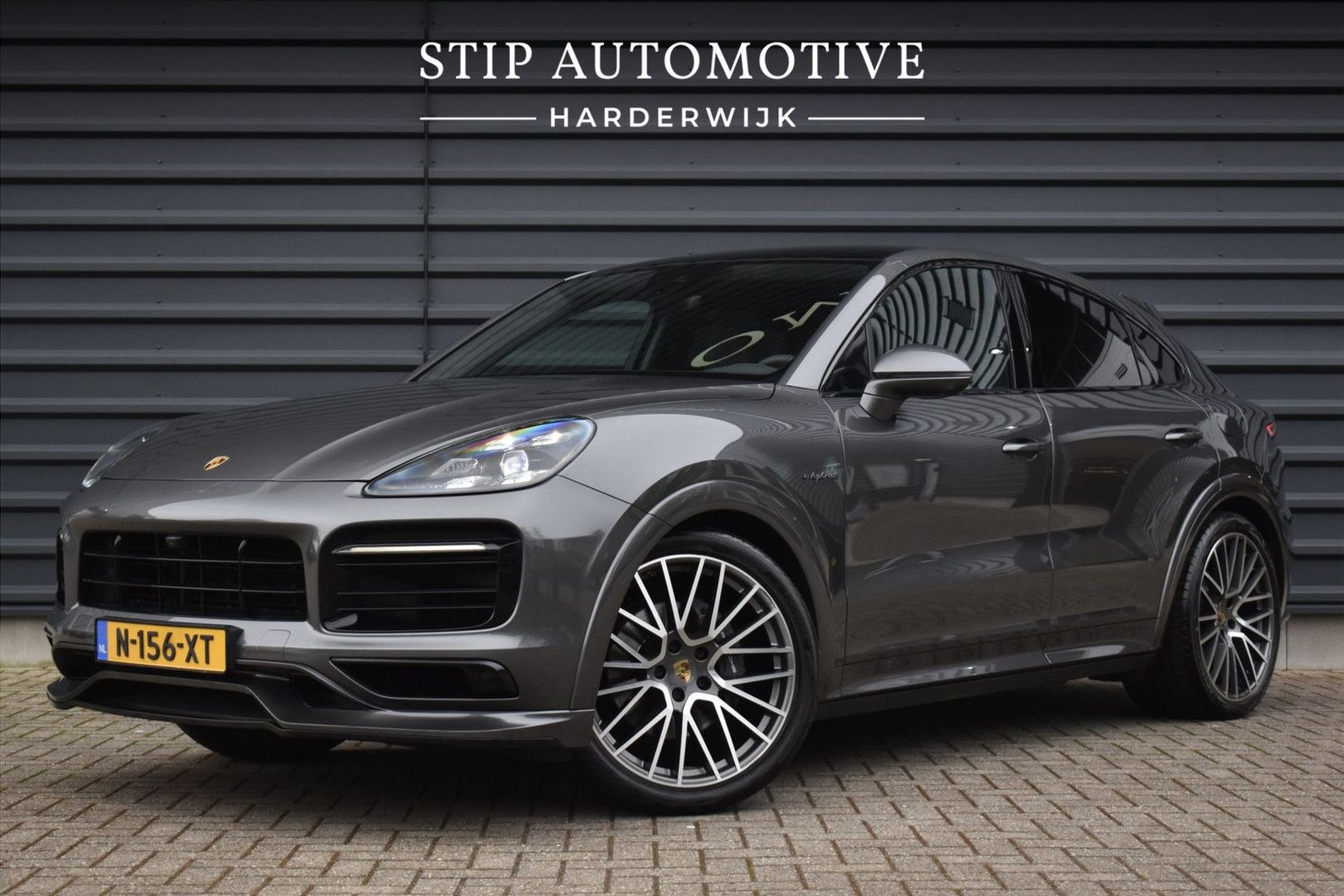 PORSCHE Cayenne Coupé 3.0 E-Hybrid 462pk SportDesign Tec