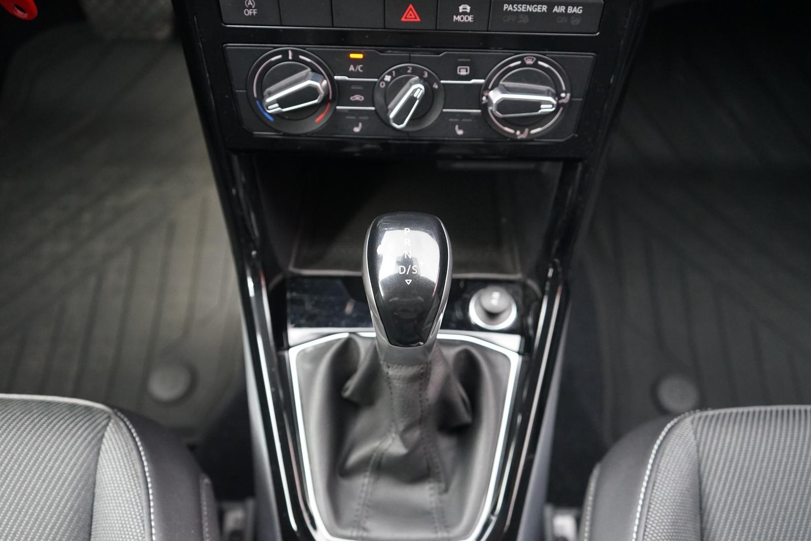 Volkswagen T-Cross 1.0 TSI DSG Klima Sitzheizung LED, миниатюра 20