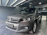 Volkswagen Tiguan Lounge Sport & Style BMT / 1 Hand /Kamera - Volkswagen Tiguan in Herne