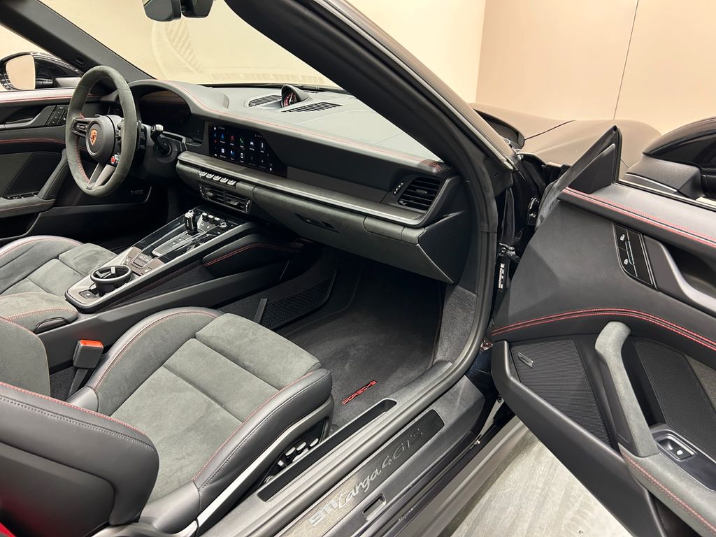Porsche 992 /911 Targa 4 GTS**SPORT DESIGN*RACETEX*XPEL**