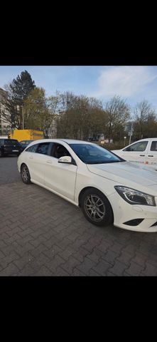 MERCEDES-BENZ Mercedes-Benz CLA 180 Shooting Brake