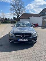 Mercedes-Benz C 200 CGI BlueEFFICIENCY AVANTG. Autom. AVAN...