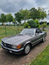 Mercedes-Benz 500 SL (R107) - Mercedes-Benz SL 500: R107