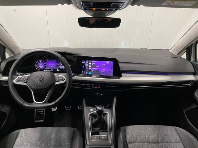 Golf VIII Move 1.5 TSI LED ACC RFK APP