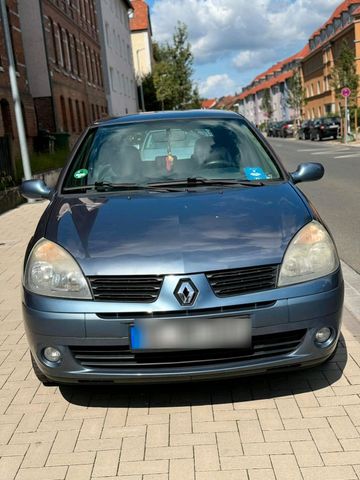 Renault 1.2.16v 2005. Tüf neu