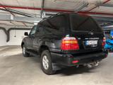 Toyota Land Cruiser 100  4.7 V8  173KW  Special Auto  - Toyota Land Cruiser mit Benzin-Antrieb: Geländewagen