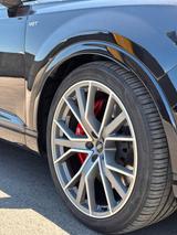 Audi SQ7 4.0 TDI  Advanced Nachtsicht HUD Pano Standh - Audi SQ7 Gebrauchtwagen in München