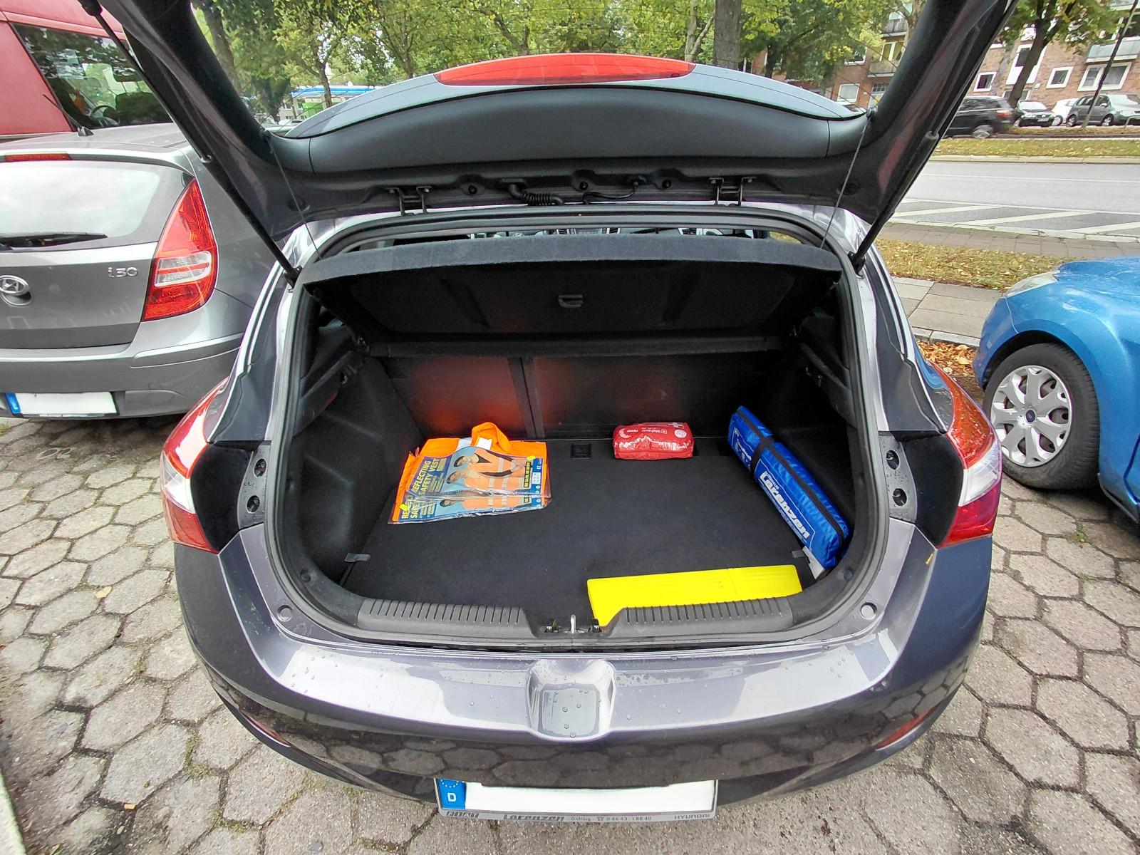 Hyundai i30 blue 1.4 Classic