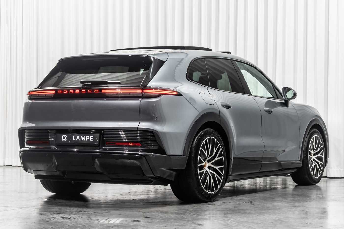 Porsche Cayenne Electric Pano BOSE Trekhaak Soft Close A imagem 2